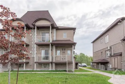 185 BOURDEAU Boulevard 2, The Nation, ON K0A 2M0