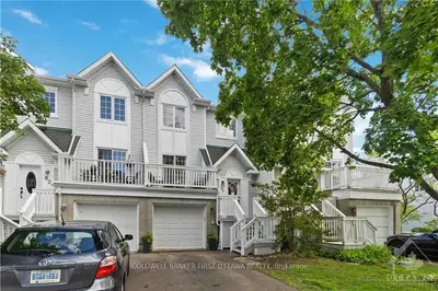 84 CASTLEGREEN, Hunt Club - South Keys and Area, ON K1T 3N3