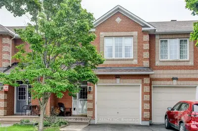 1032 BALLANTYNE Drive, Orleans - Cumberland and Area, ON K4A 4H7