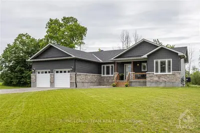 17 JOSEPH Way, Rideau Lakes, ON K7A 4S5