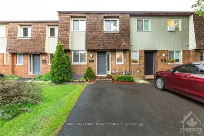 3113 OLYMPIC Way, Blossom Park - Airport and Area, ON K1T 1Y7