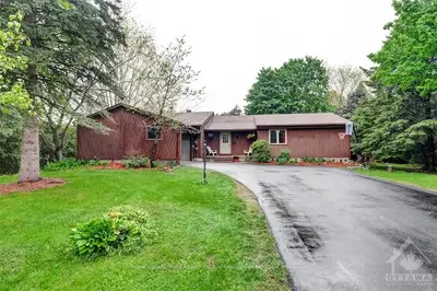 1597 RIDEAUVALE Avenue, Manotick - Kars - Rideau Twp and Area, ON K0A 2E0