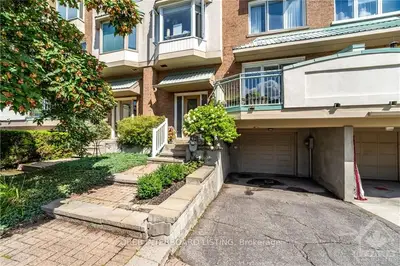 7 COLUMBUS Avenue, Overbrook - Castleheights and Area, ON K1K 1R2