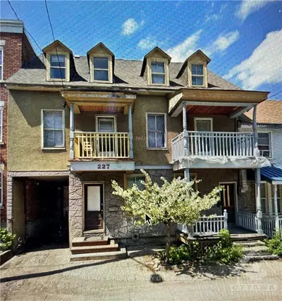 227-229 St Patrick Street, Lower Town - Sandy Hill, On K1n 5k4