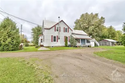 1438 Highway 511, Drummond/north Elmsley, On K0g 1a0