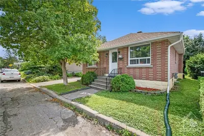 294 St Jacques Street, Vanier And Kingsview Park, On K1l 5g5