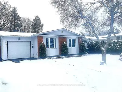 2409 Blackstone Crescent, Elmvale Acres And Area, On K1b 4h3