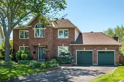 13 Albury Crescent, Stittsville - Munster - Richmond, On K2s 1g7