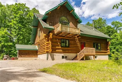 800 Woito Station Road, Laurentian Valley, ON K2A 6W5