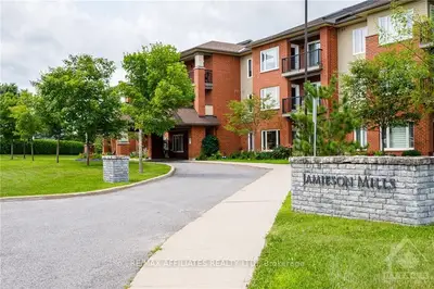 100 JAMIESON Crescent 207, Mississippi Mills, ON K0A 1A0