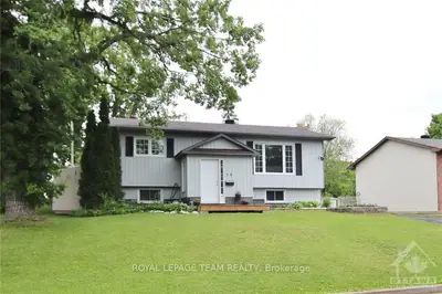14 HENDERSON Street, Carleton Place, ON K7C 3Y8