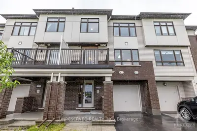 216 CLINTONIA Street, Kanata, ON K2V 0K6