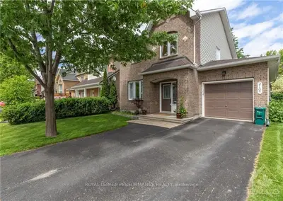 2197 ESPRIT Drive, Orleans - Cumberland and Area, ON K4A 4Z1