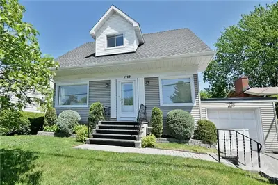 1707 EDGE HILL Place, Hunt Club - South Keys and Area, ON K1V 7W5