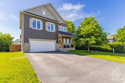 210 SANTIAGO Street, Carleton Place, ON K7C 4S5