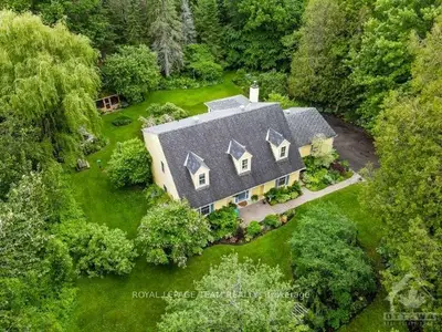 1315 SHYLO Crescent, Manotick - Kars - Rideau Twp and Area, ON K4M 1B8