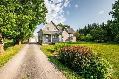 8082 COPELAND Road, Stittsville - Munster - Richmond, ON K0A 1B0