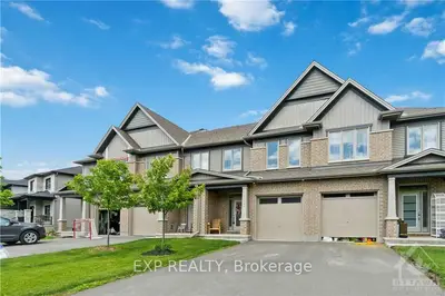 32 DUNCANVILLE Street, Russell, ON K4R 1E5