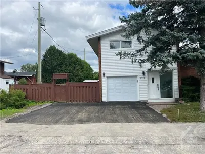 2210 Navaho Drive, Belair Park - Copeland Park And Area, On K2c 0v9
