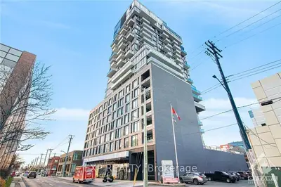 203 Catherine Street 712, Ottawa Centre, On K2p 1g5