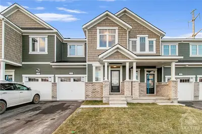2096 WINSOME Terrace, Orleans - Cumberland and Area, ON K4A 3P6