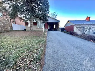 1256 Evans Boulevard, Alta Vista And Area, On K1h 7t9