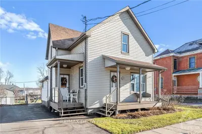 525 Water Street, Alfred And Plantagenet, On K0b 1l0