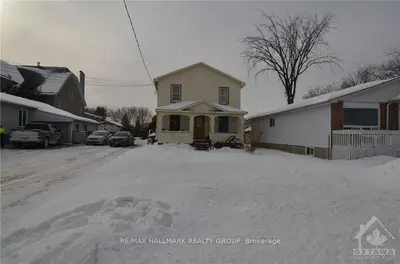 1152 ST PIERRE Street, Orleans - Convent Glen and Area, ON K1C 1L5