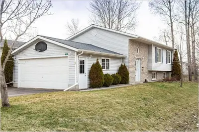 203 D'YOUVILLE Drive, Pembroke, ON K8A 8R5