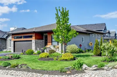 4 MEADOWLARK Street, Russell, ON K4R 0B8