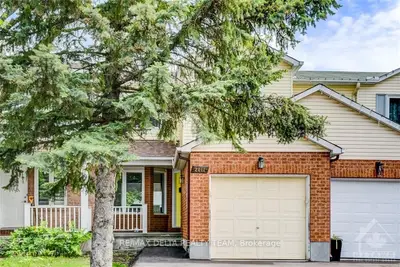 2011 SUNLAND Drive, Orleans - Cumberland and Area, ON K4A 3L2