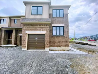 45 NATARE Place, Kanata, ON K2T 0P4