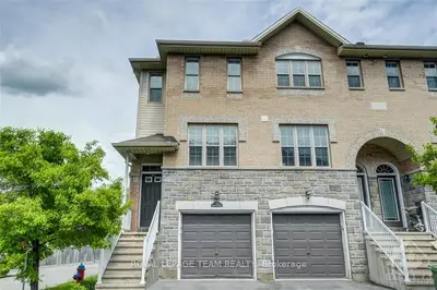 41 JENSCOTT, Carlington - Central Park, ON K2C 0E4