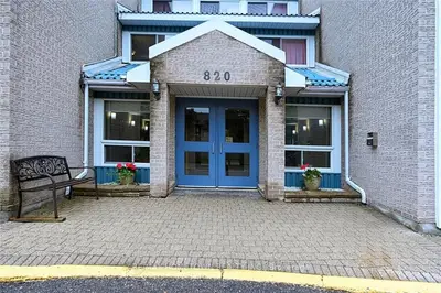 820 LAURIER Boulevard 215, Brockville, ON K6V 6Z2