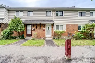1482 HEATHERINGTON Road F, Hunt Club - South Keys and Area, ON K1V 6S1