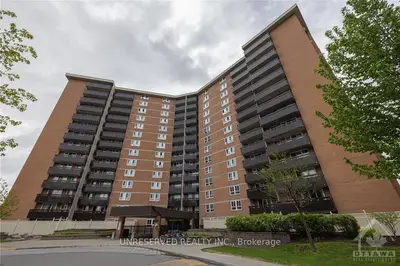 2000 JASMINE Crescent 318, Beacon Hill North - South and Area, ON K1J 8K4