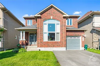 771 LAKEBREEZE Circle, Orleans - Cumberland and Area, ON K4A 0R7