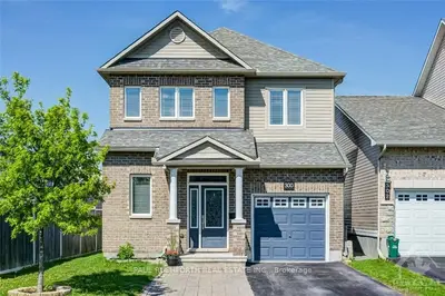 300 Brettonwood Ridge, Kanata, ON K2T 0H8