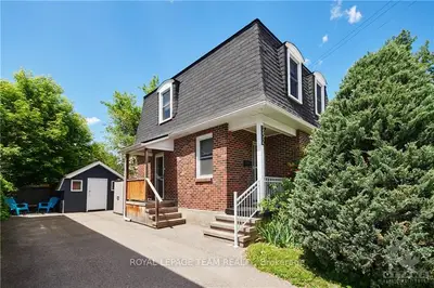 252 OLMSTEAD Street, Vanier and Kingsview Park, ON K1L 7J8