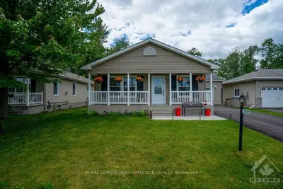 2020 SUN VISTA, Greely - Metcalfe - Osgoode - Vernon and Area, ON K4P 0A7
