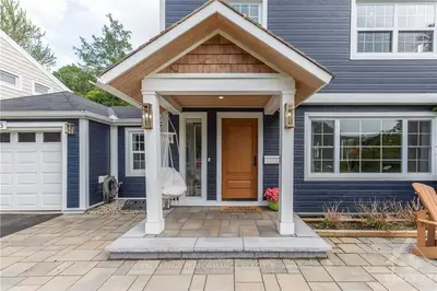 65 KILBARRY Crescent, Manor Park - Cardinal Glen and Area, ON K1K 0H2