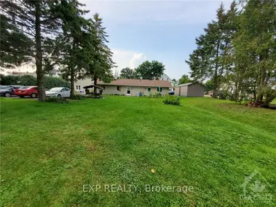 2248 Laval Rd Road, Clarence-rockland, On K0a 1e0