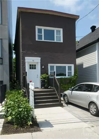 10 HAMILTON Avenue N, Tunneys Pasture and Ottawa West, ON K1Y 1B6