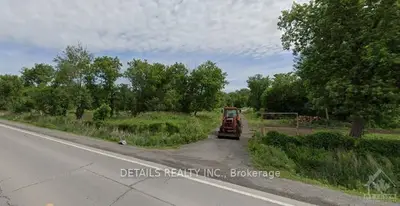 4565 HAWTHORNE Road, Leitrim, ON K1G 3N4