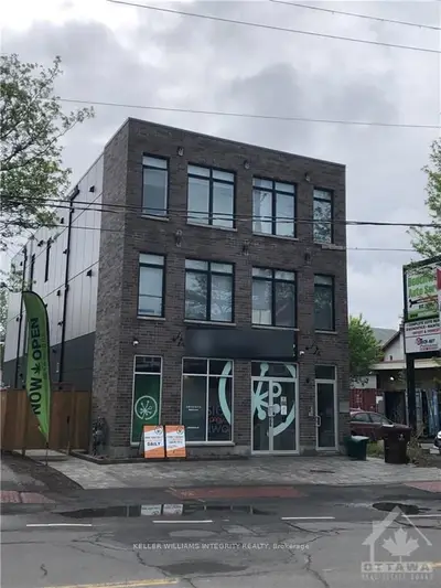 196 BEECHWOOD Avenue 10, Vanier and Kingsview Park, ON K1L 8A9