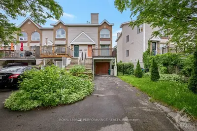 69 THORNBURY Crescent, South of Baseline to Knoxdale, ON K2G 6C4