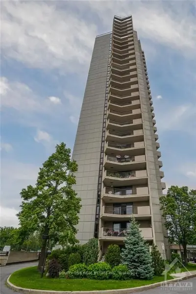 1025 RICHMOND Street 1206, Woodroffe, ON K2B 8G8