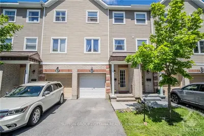 706 SANIBEL, Bells Corners and South to Fallowfield, ON K2H 0A7