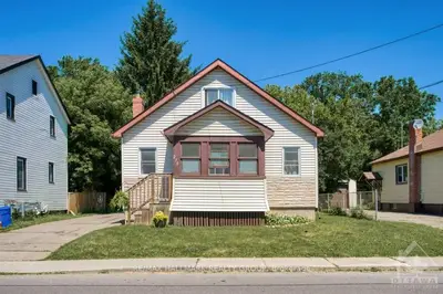 270 BROCK Street, Brockville, ON K6V 4G7