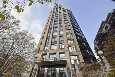 235 KENT Street 415, Ottawa Centre, ON K2P 0A5